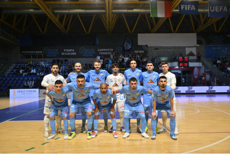 Il Napoli Futsal batte il Pesaro, Pelezinho show