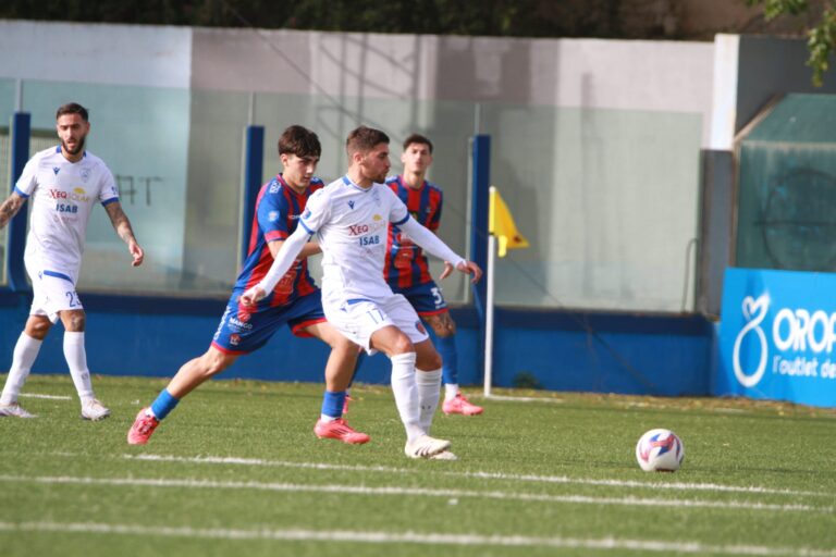 Siracusa-Pompei 2-0: i rossoblù perdono ma a testa alta